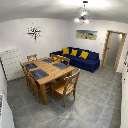 Apartament Blekit Fal Ustka Apartman Kültér fotó