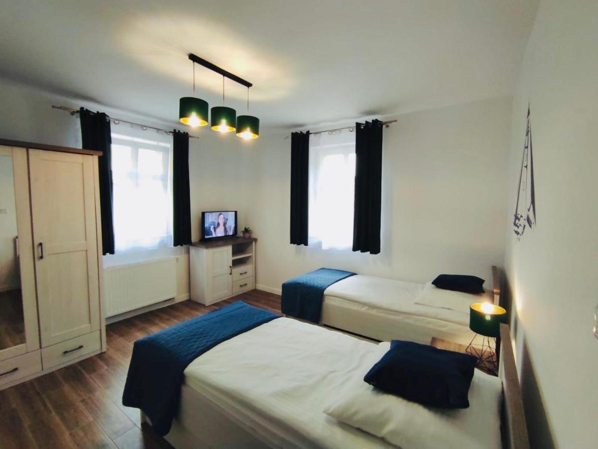 Apartament Blekit Fal Ustka Apartman Kültér fotó