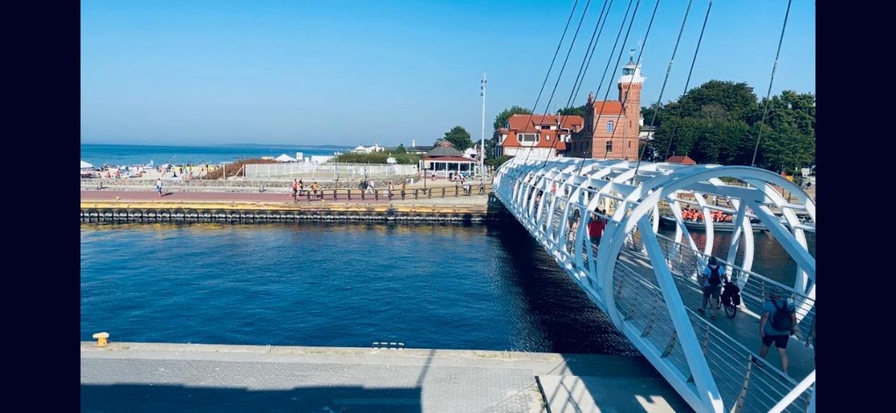 Apartament Blekit Fal Ustka Apartman Kültér fotó